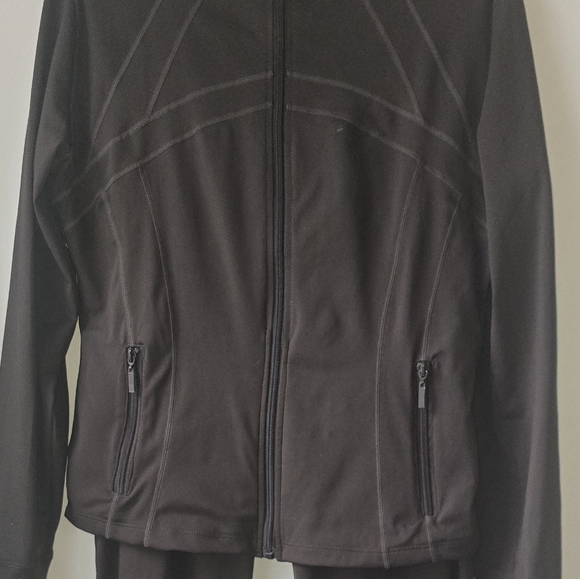 Women's Define Slimming Yoga Athletic Set - Expresso - Picture 6 of 8